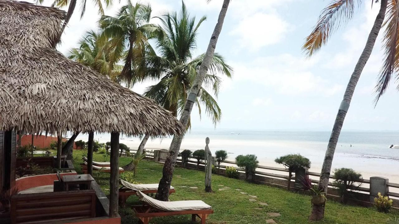 Le Transat Bed & Breakfast Ambatoloaka  Exterior photo