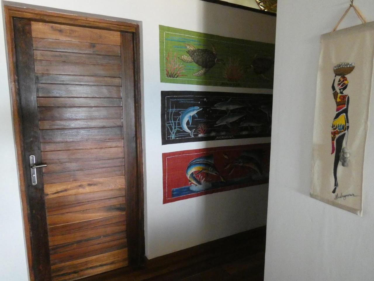 Le Transat Bed & Breakfast Ambatoloaka  Exterior photo